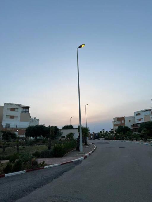 Appartement Dans A 2 Pas De La Et Parking Tanger